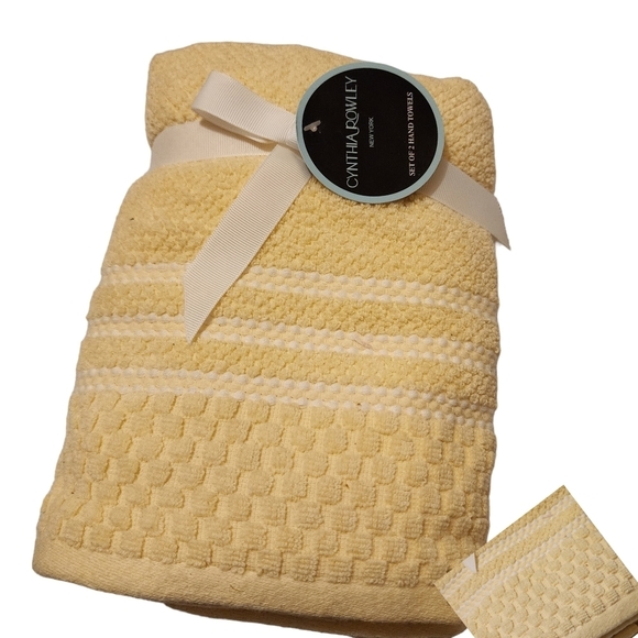 Cynthia Rowley Yellow 2 Hand Towels Thick - Picture 1 of 1